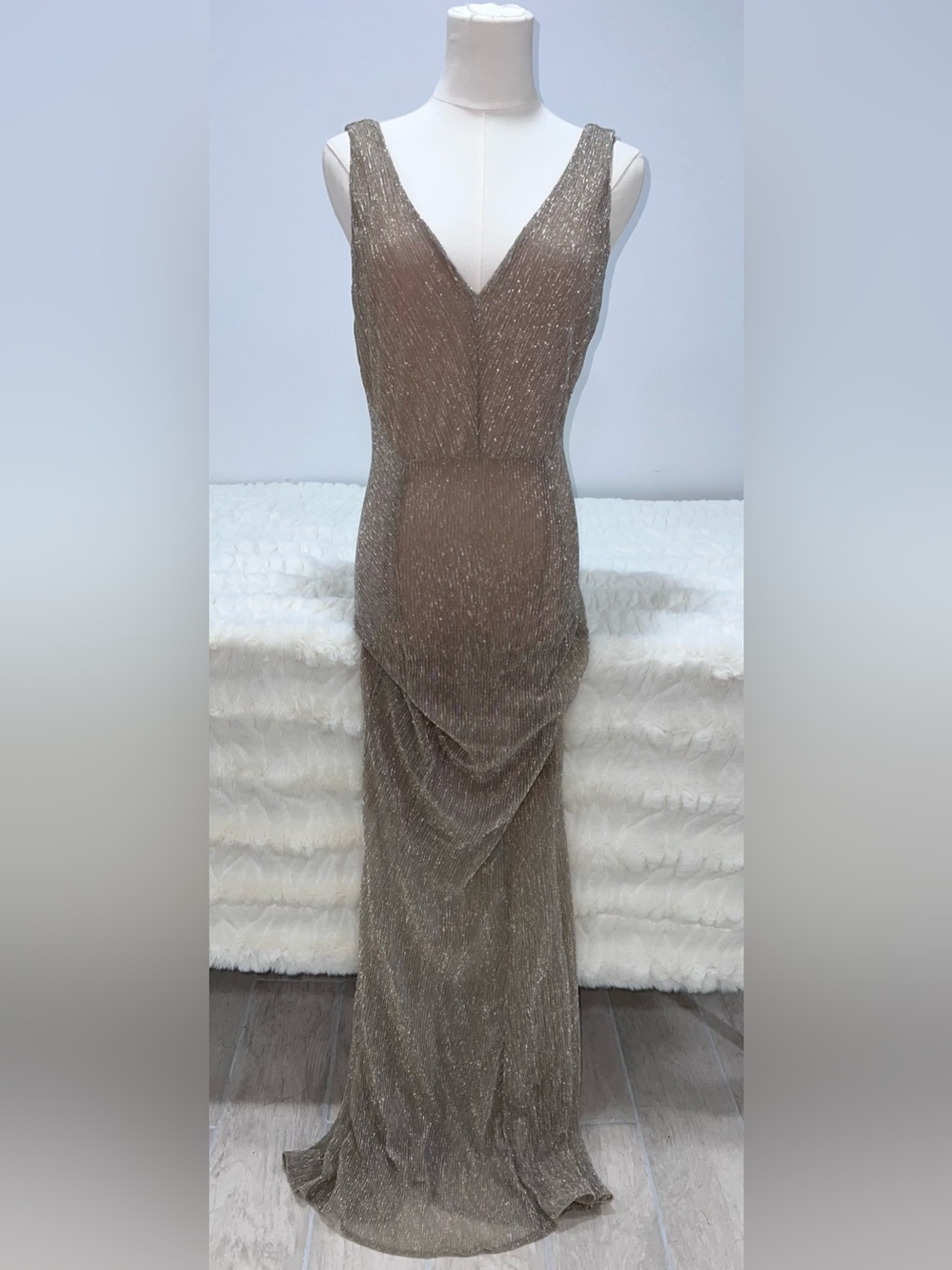 Dress Forum Metallic Gold Sleeveless Evening Gown